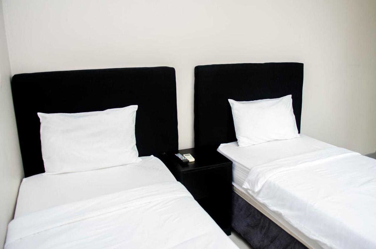 Residencial Horizonte 2 Hotel Мапуто Екстериор снимка